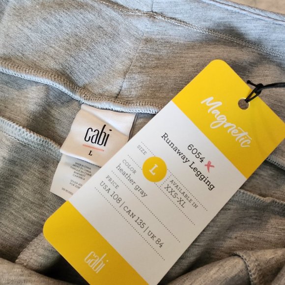 CAbi Runaway Cropped Legging in Heather Gray NWT Spring 2022 Size L - Picture 9 of 10